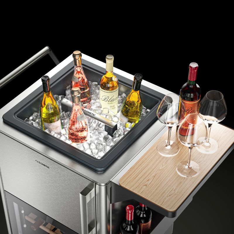 Dometic MoBar 300 S Single Zone Outdoor Mobile Bar